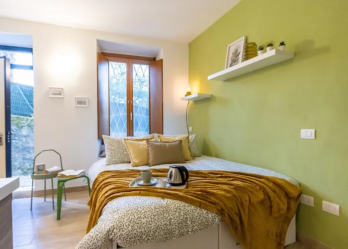 Elm Alley - - Free Wi-fi * Baveno